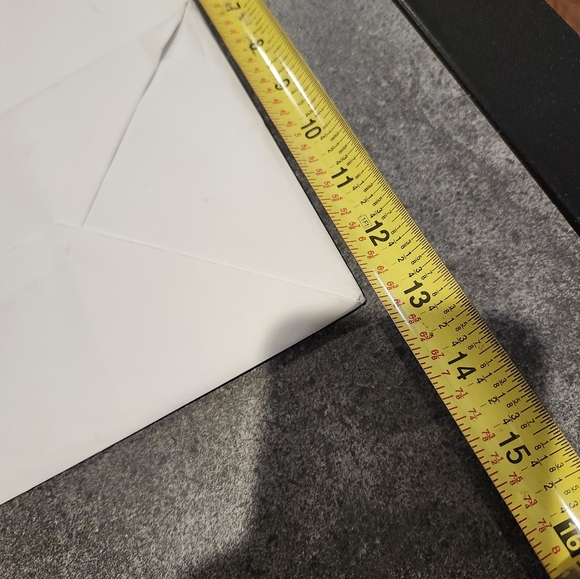 Ugg Gift Bag - Picture 4 of 5